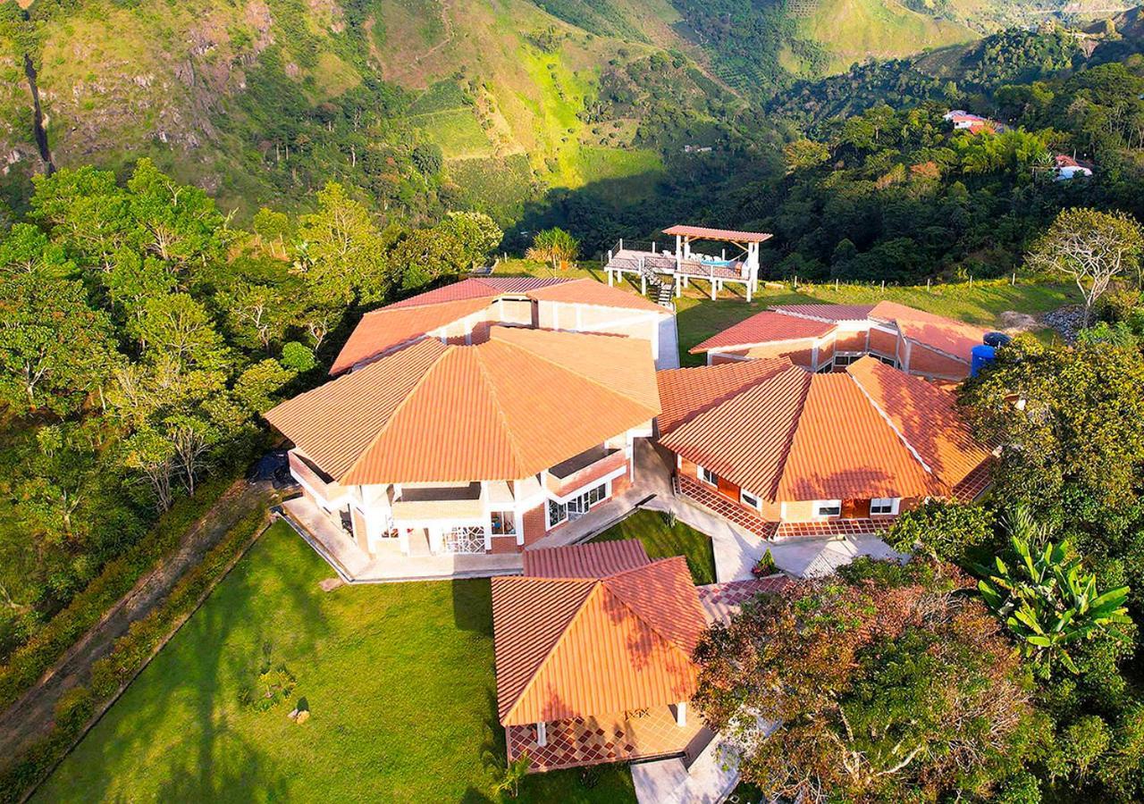 Hotel Kasama San Agustín エクステリア 写真